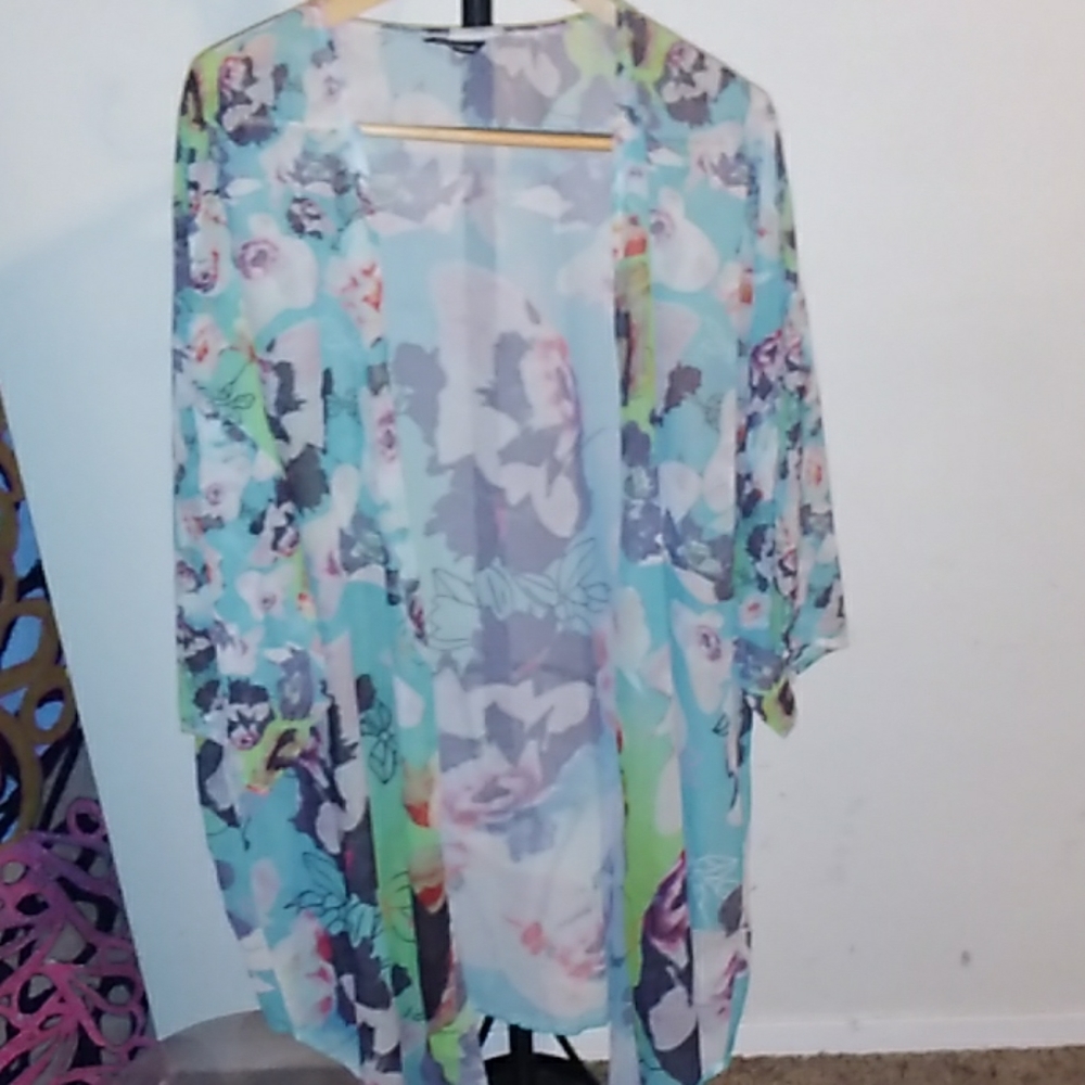 Floral kimono